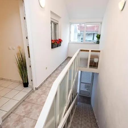Apartament With Parking Space - 24553