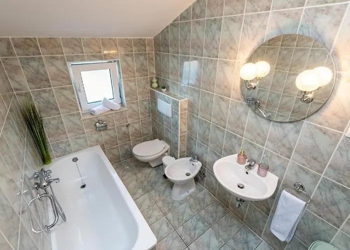 With Parking Space - 24553 Appartamento Vodice