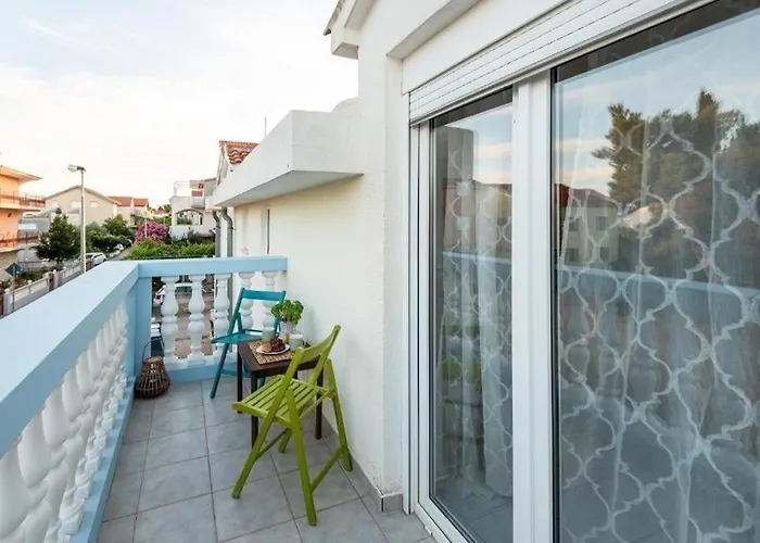 With Parking Space - 24553 דירה *